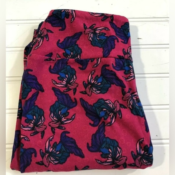 LuLaRoe OS One Size Leggings Fighting Beta Fish Bubbles Women Size 2-10 Pink New - Picture 4 of 12